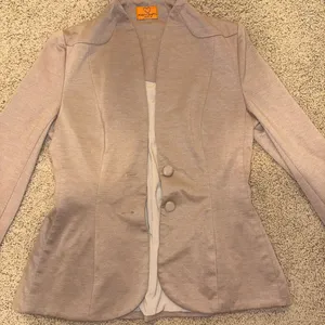 Elegant Tan Women's Blazer Size 4 thumbnail 3