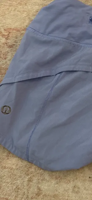 Lululemon Shorts 2.5" thumbnail 4
