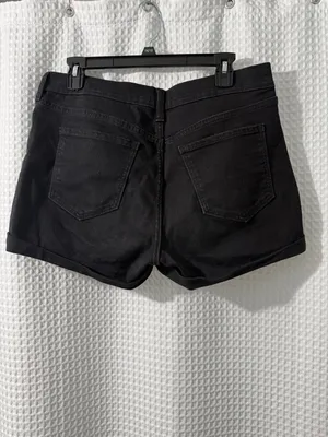 Old Navy Mid Rise Black Wash Ripped Boyfriend Jean Shorts Size 10 thumbnail 5
