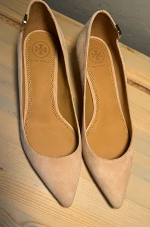 Tory Burch Elizabeth Suede Kitten Heels thumbnail 1