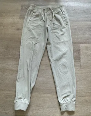 Vuori Tan Khaki Jogger Pants thumbnail 1