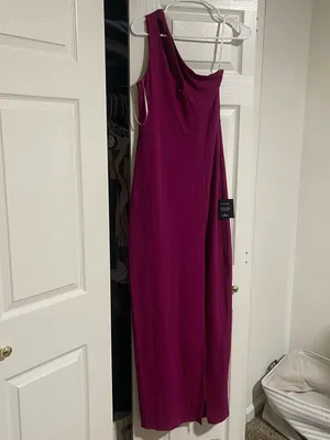Lulus Magenta One-Shoulder Cutout Maxi Dress Size S NWT thumbnail 5