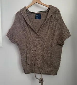 american eagle XS/S Short Sleeve Hooded Sweater Wool Alpaca Cable Knit Relaxed thumbnail 1