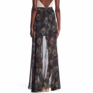 Like New Show Me Your Mumu Peacock Feather Maxi Skirt Size Small thumbnail 4