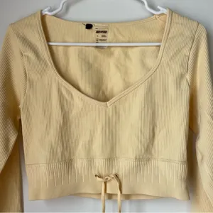 Bo + Tee Ribbed Long Sleeve Active Crop Top thumbnail 4