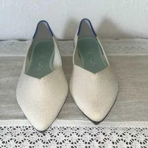 Women's Rothy’s The Point White Sand Special Edition Size 5 thumbnail 2