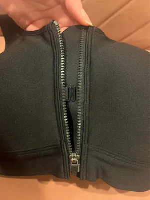 Black Under Armour Sports Bra thumbnail 9