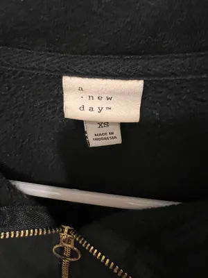 A New Day Black 1/4 Zip Cropped Pullover thumbnail 3