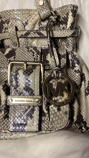 Michael Kors Handbag Leather thumbnail 3