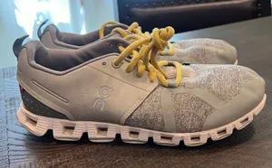 gray On Cloud 5 Terry sneakers 9.5 women thumbnail 1