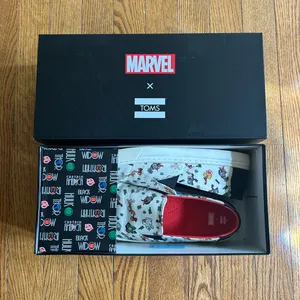 Tom’s x Marvel Shoes thumbnail 6