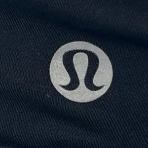 Lululemon Black Strappy Back Sleeveless Yoga Workout Athletic Sports Bra Top 6 thumbnail 3