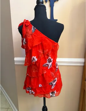 White House Black Market Red Floral One-Shoulder Ruffle Blouse thumbnail 2