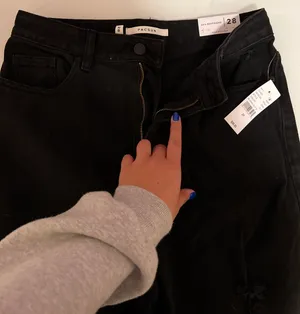 PacSun Black Distressed Boyfriend Jeans thumbnail 5