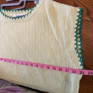 Idem Ditto M/L Cropped Knit Sweater Tank Top Yellow Green Scalloped Oversized‎ thumbnail 6