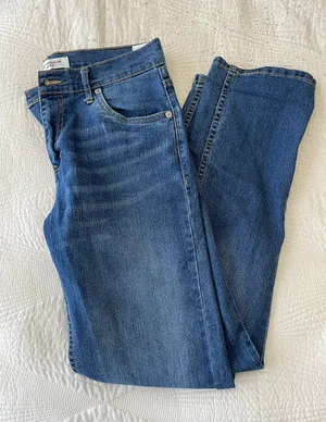 Levi's Low-Rise Jeans thumbnail 3