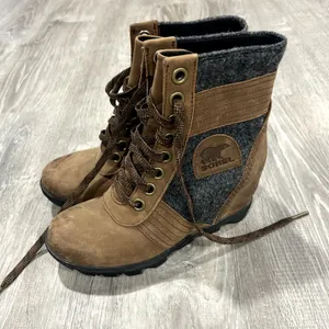 Sorel Lexie Wedge boot Women’s Brown Lace-Up Wedge Ankle Winter Boots Size 6.5 thumbnail 4