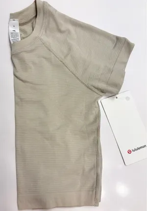 Lululemon Swiftly Tech Cropped Short Sleeve 2.0 thumbnail 4