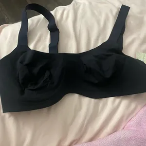 NWT FREE PEOPLE Bonded Underwire Bra in Black. Size Large thumbnail 5