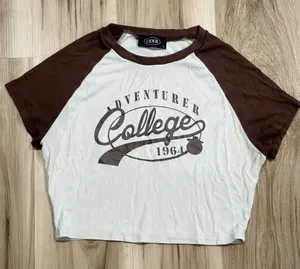 Cider Adventurer College Cropped Short Sleeve Tee Shirt Women’s Large thumbnail 1