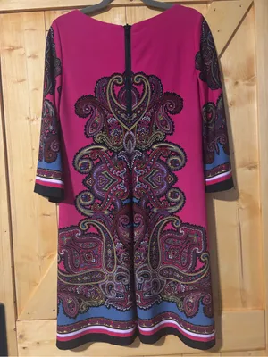 ⁠Muse‎ Pink & Blue Paisley Knit Shift Dress Quarter Sleeve Zip Back Size 10⁠ thumbnail 5