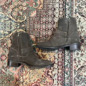 FINAL PRICE Frye Hannah Engineer Gray Grey Suede Boots thumbnail 10