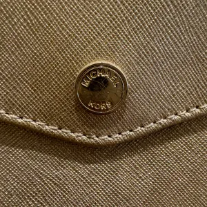 Michael Kors jet set tote EUC‎ thumbnail 3