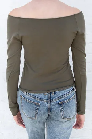 NWOT Bonnie Top in Olive Green thumbnail 2
