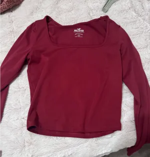 Red Square Neck Long Sleeve Hollister Seamed Faux Corset Crop T-Shirt thumbnail 1