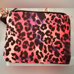 Leopard Print Safety‎ Keychain Set thumbnail 2
