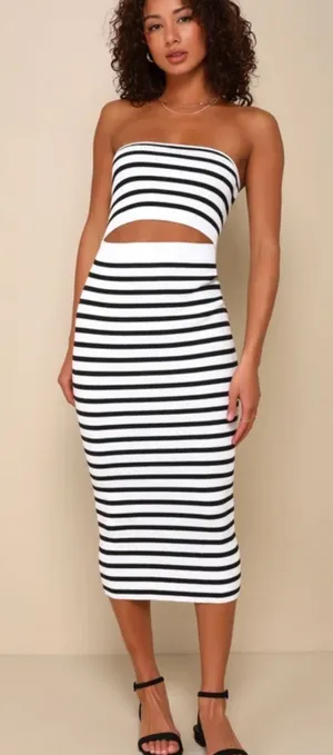 Lulu’S Trend-Worthy White Striped Ribbed Cutout Strapless Midi Dress thumbnail 1