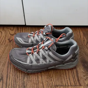 Keen Women's Versatrail Waterproof Hiking Shoes Shark/Tiger Lily Sz 10 US thumbnail 3