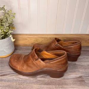 Ariat Womens Leather Professional Brown Clogs Slip On Round Toe Non Slip Size 8 thumbnail 9
