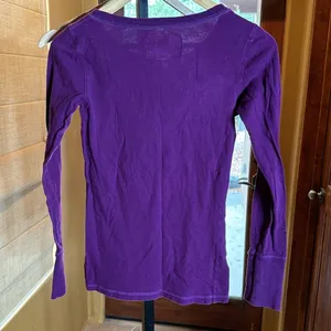 Vintage Y2K Aeropostale Aero NY 1987 Graphic LS Tee Purple Small thumbnail 6
