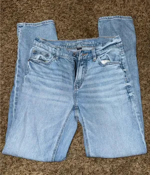 American Eagle Jeans thumbnail 1