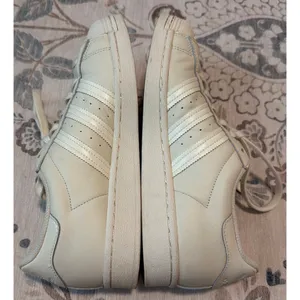 Adidas Superstar Off-White Women’s Size 9 Sneaker H03916 Low Top Shell Toe thumbnail 9