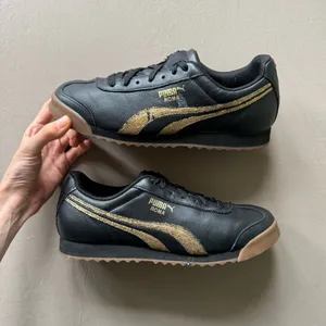 Puma Roma Classic Gum Sneakers thumbnail 1