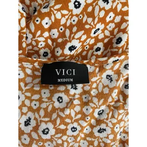 Vici Kissed By The Sun High Low Pocketed Tie Maxi Sz Medium Dress thumbnail 4