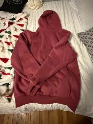 comfrt hoodie  thumbnail 1