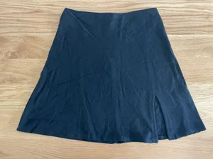 Black Skirt NWT thumbnail 1