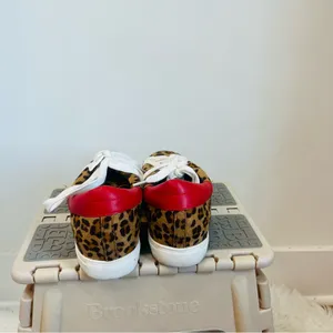 Nature Breeze Low Top Leopard Print Sneakers size 7 red thumbnail 4