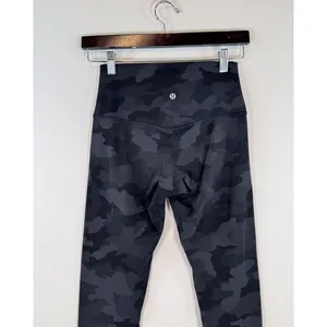 Lululemon Womens Leggings Black Align High Rise Camo Pull On Stretch Yoga Size 6 thumbnail 10