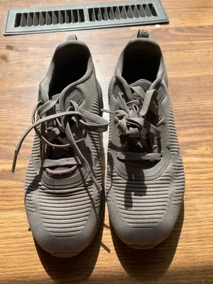 Skechers Womens Athletic Lace-Up Sneakers Grey Size 7.5 Casual Shoes Footwear thumbnail 1