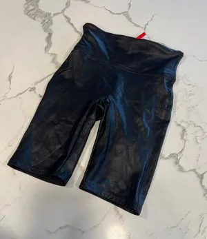 SPANXshape™ LuxeShine Mid-Thigh‎ Short women's small thumbnail 1