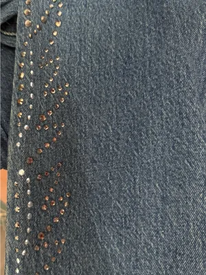 Levi's Women's 501® Straight Leg Jeans in Blue Denim with Tan Patch thumbnail 11