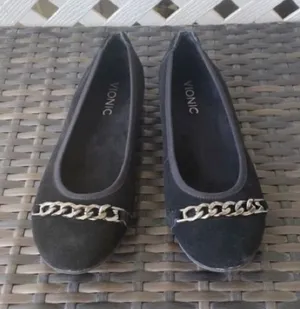 Vionic Ballet flats women's size 6 thumbnail 1