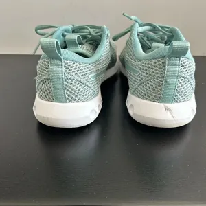 Puma Light Teal Sneakers‎ Sz6.5 thumbnail 4
