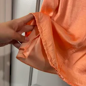 Kirious satin coral mini skirt  thumbnail 5