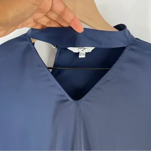 Lily Elegant Navy Satin Women's‎ Cutout V-Neck Long Sleeve Top Size L thumbnail 3
