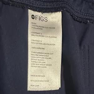 FIGS Navy Jogger Scrub Pants XXL/P Petite – Comfortable Medical Scrubs thumbnail 2